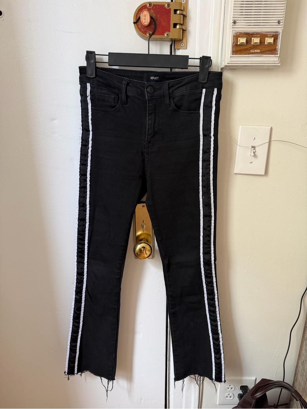 Cropped flare jeans
